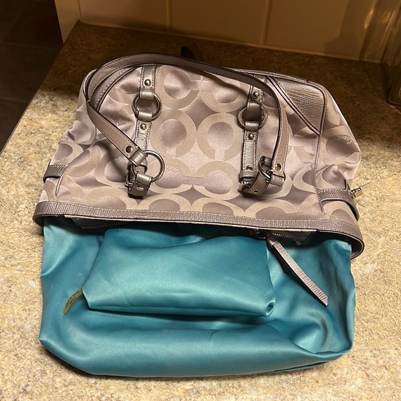 Authentic Coach Purse - Picture 3 of 13